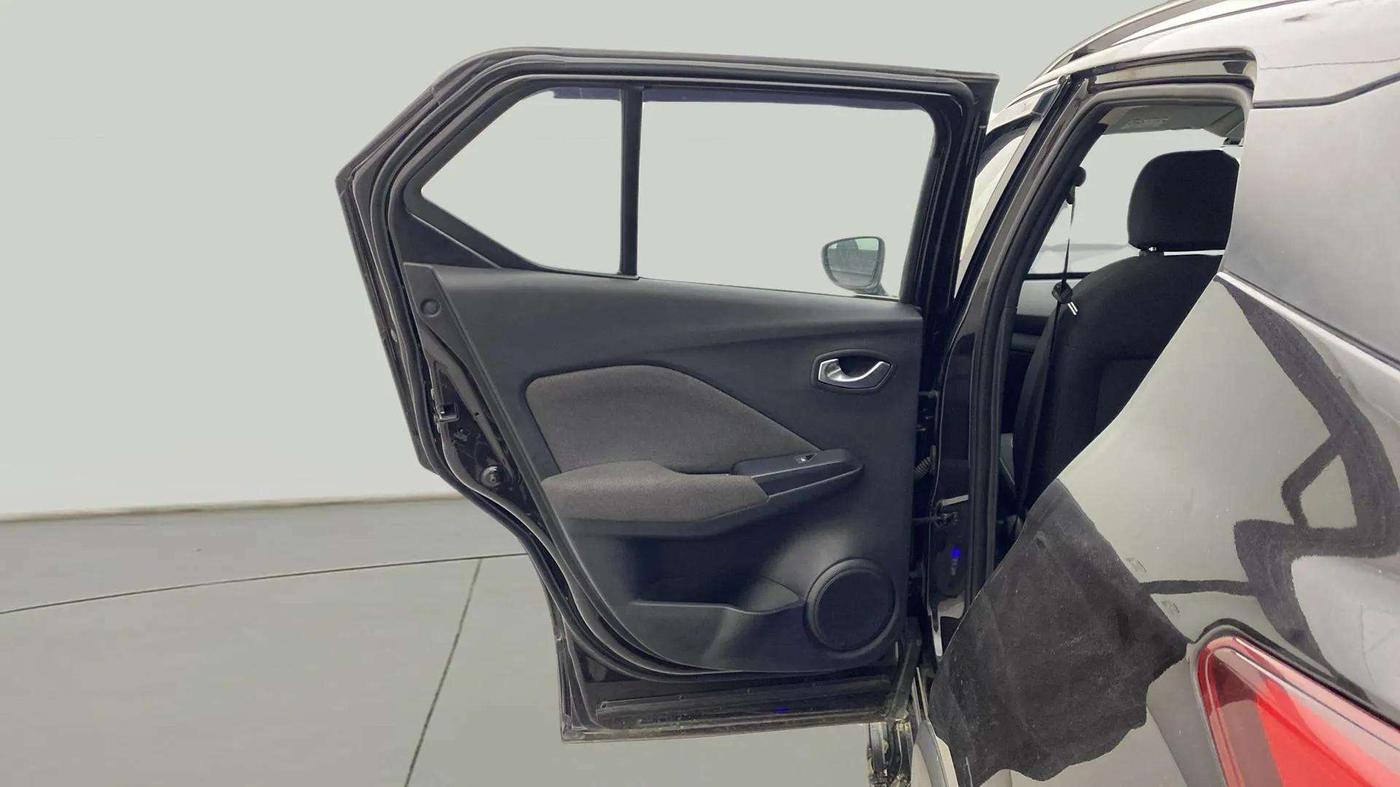 2022 Nissan Kicks XV 1.5, Petrol, Manual, 23,979 km, LHS Rear Door
