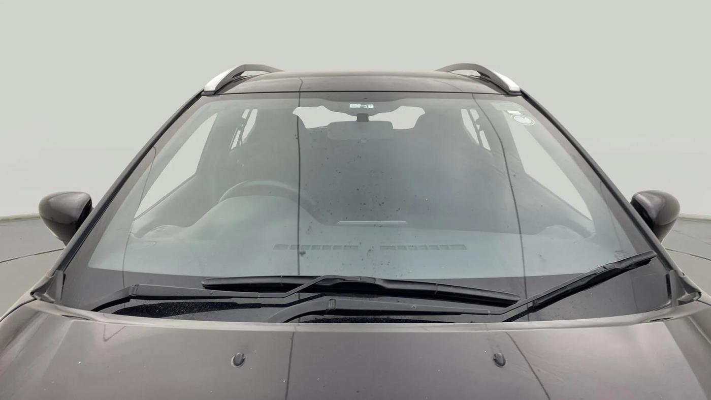 2022 Nissan Kicks XV 1.5, Petrol, Manual, 23,979 km, Front Windshield
