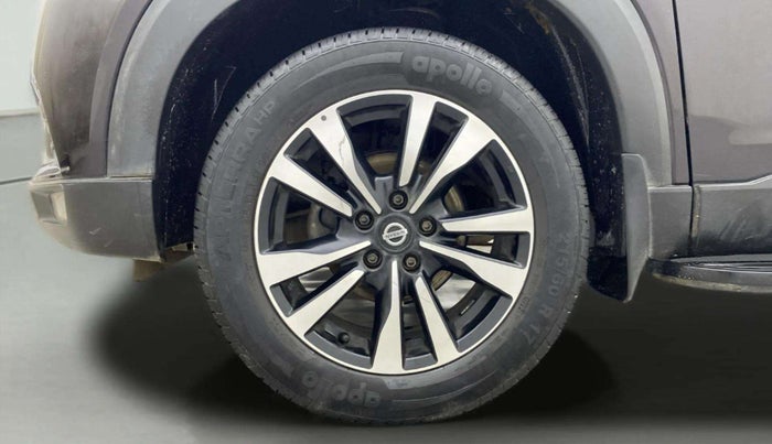 2022 Nissan Kicks XV 1.5, Petrol, Manual, 23,925 km, Left Front Wheel