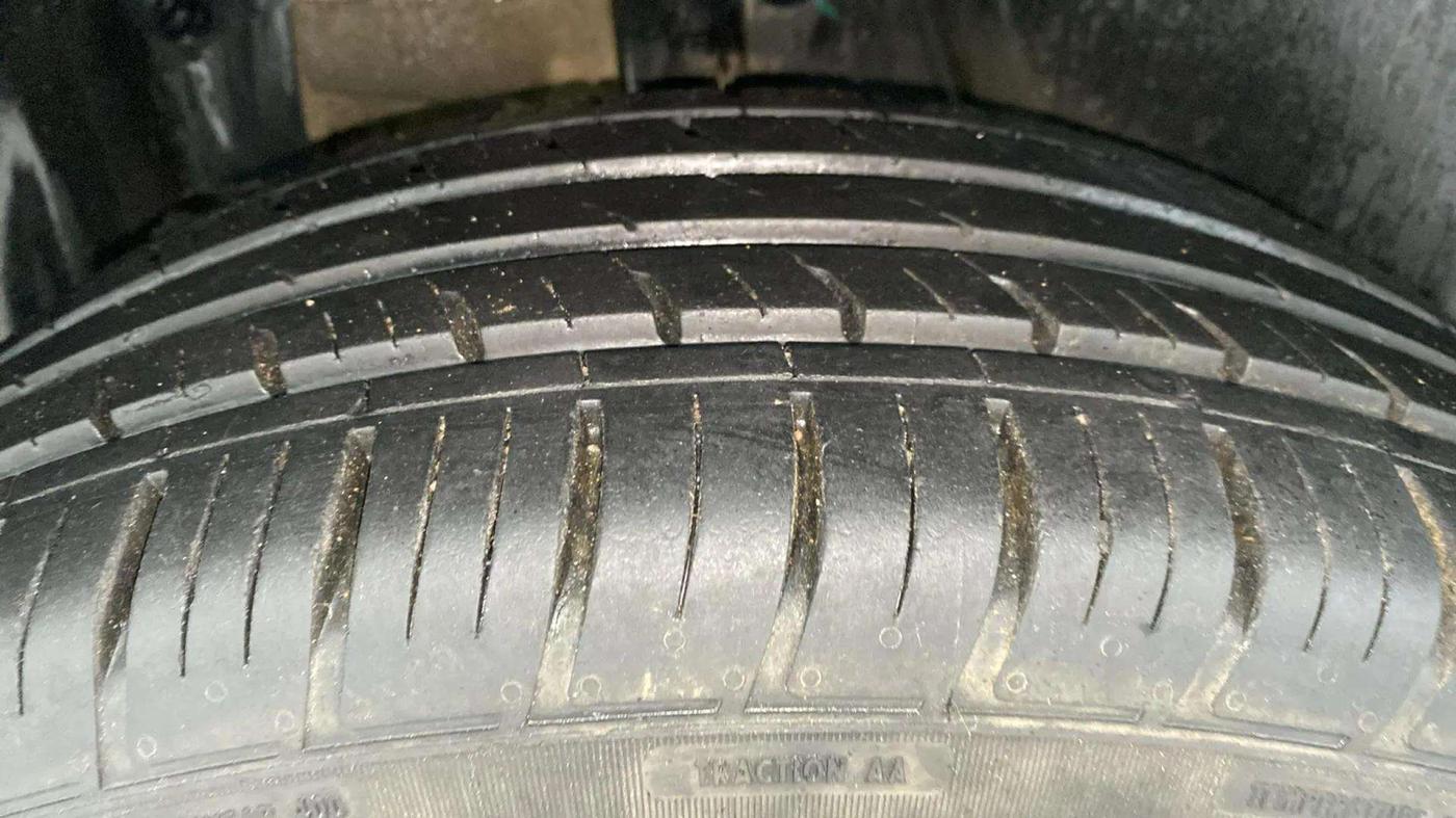 2022 Nissan Kicks XV 1.5, Petrol, Manual, 23,979 km, Right Rear Tyre Tread