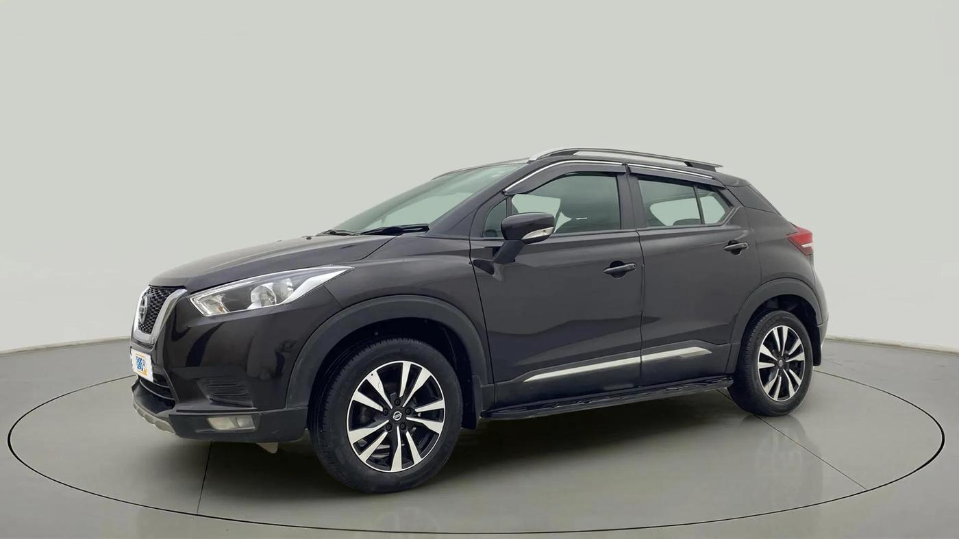 2022 Nissan Kicks XV 1.5, Petrol, Manual, 23,979 km, Left Front Diagonal