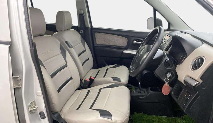 2016 Maruti Wagon R 1.0 VXI AMT, Petrol, Automatic, 50,760 km, Right Side Front Door Cabin
