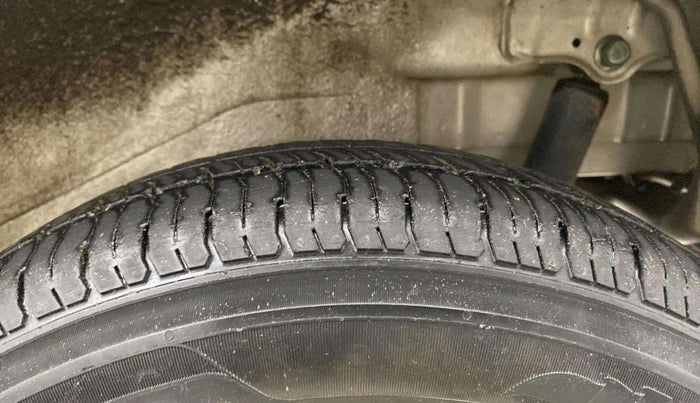 2016 Maruti Wagon R 1.0 VXI AMT, Petrol, Automatic, 50,760 km, Left Rear Tyre Tread