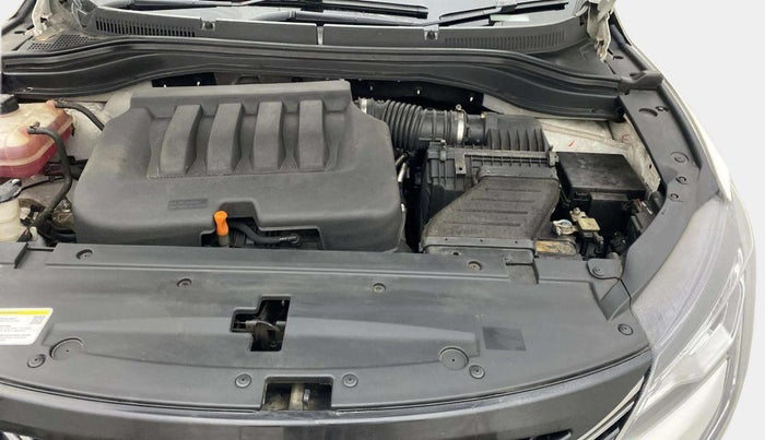 2022 Mahindra XUV700 AX 7 P MT 7 STR, Petrol, Manual, 25,833 km, Engine View - Left
