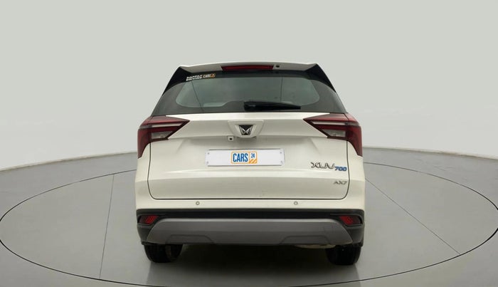 2022 Mahindra XUV700 AX 7 P MT 7 STR, Petrol, Manual, 25,833 km, Back/Rear