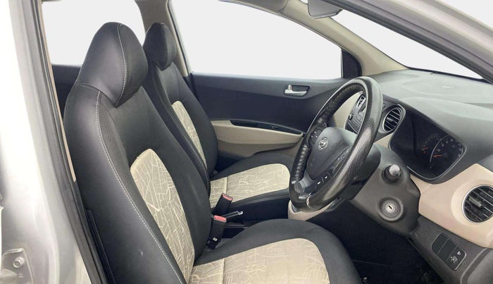 2016 Hyundai Grand i10 SPORTZ 1.2 KAPPA VTVT, Petrol, Manual, 47,592 km, Right Side Front Door Cabin