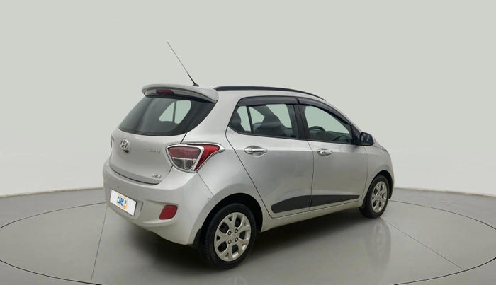 2016 Hyundai Grand i10 SPORTZ 1.2 KAPPA VTVT, Petrol, Manual, 47,592 km, Right Back Diagonal