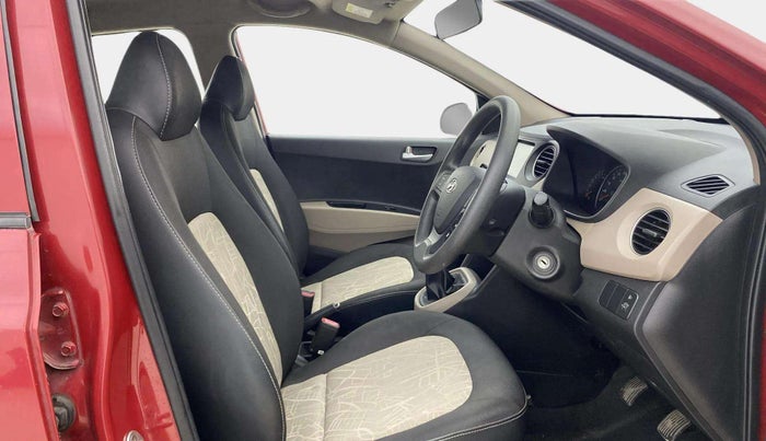 2017 Hyundai Grand i10 SPORTZ (O) 1.2 KAPPA VTVT, Petrol, Manual, 43,950 km, Right Side Front Door Cabin