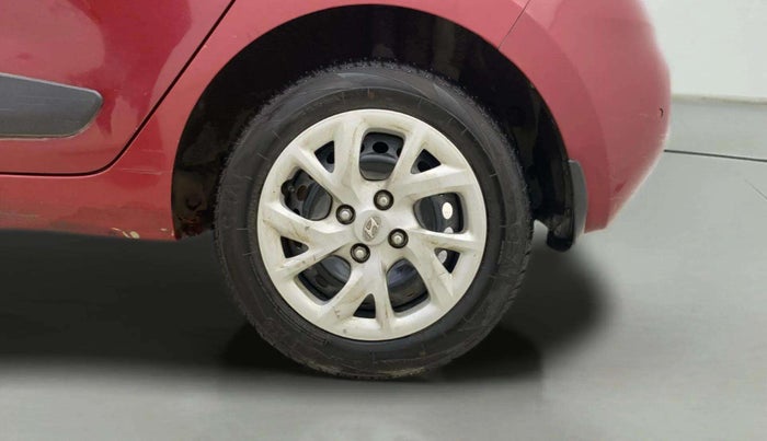 2017 Hyundai Grand i10 SPORTZ (O) 1.2 KAPPA VTVT, Petrol, Manual, 43,950 km, Left Rear Wheel