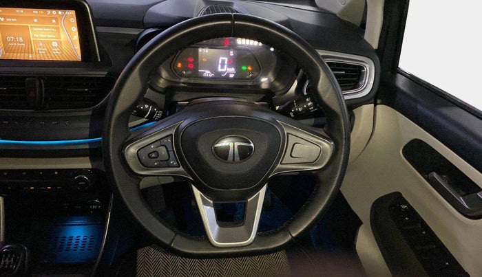 2024 Tata ALTROZ XZ PLUS O SUNROOF CNG, CNG, Manual, 1,706 km, Steering Wheel Close Up