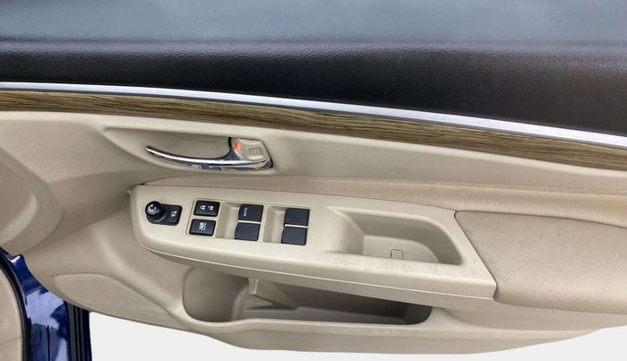 2022 Maruti Ciaz ZETA 1.5 SHVS MT PETROL, Petrol, Manual, 35,318 km, Driver Side Door Panels Control