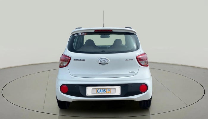 2018 Hyundai Grand i10 SPORTZ 1.2 KAPPA VTVT, Petrol, Manual, 17,560 km, Back/Rear