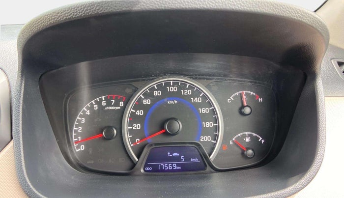 2018 Hyundai Grand i10 SPORTZ 1.2 KAPPA VTVT, Petrol, Manual, 17,560 km, Odometer Image