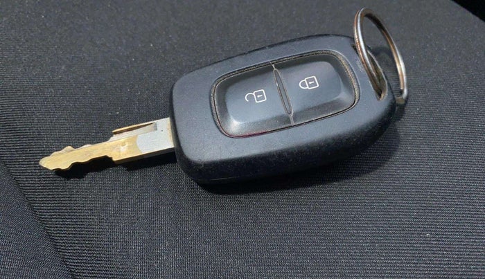 2022 Renault Kwid RXL 0.8 (O), Petrol, Manual, 33,290 km, Key Close Up
