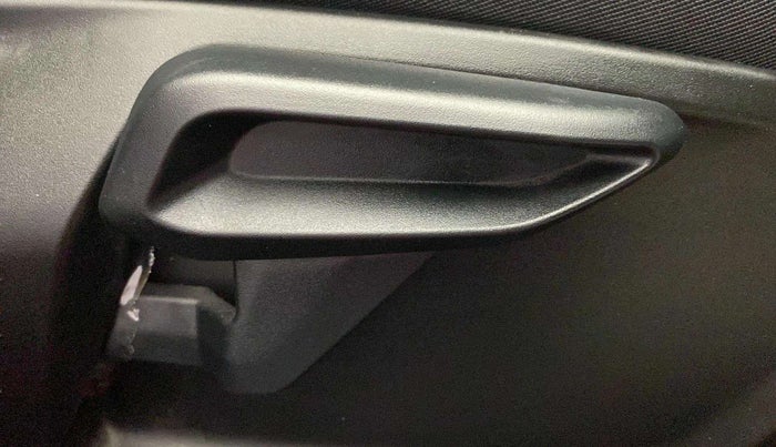 2021 Tata Tiago XZ PETROL, Petrol, Manual, 19,850 km, Driver Side Adjustment Panel