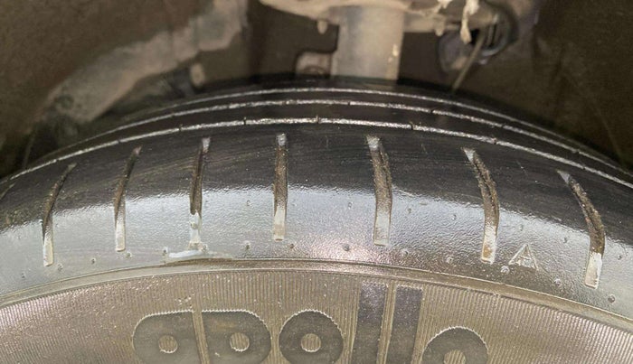 2019 Maruti Baleno ALPHA PETROL 1.2, Petrol, Manual, 58,292 km, Left Front Tyre Tread