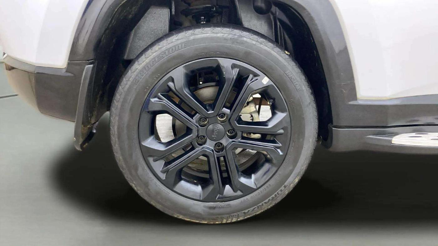 2022 Jeep Compass NIGHT EAGLE (O) 1.4 PETROL DCT, Petrol, Automatic, 47,953 km, Right Rear Wheel