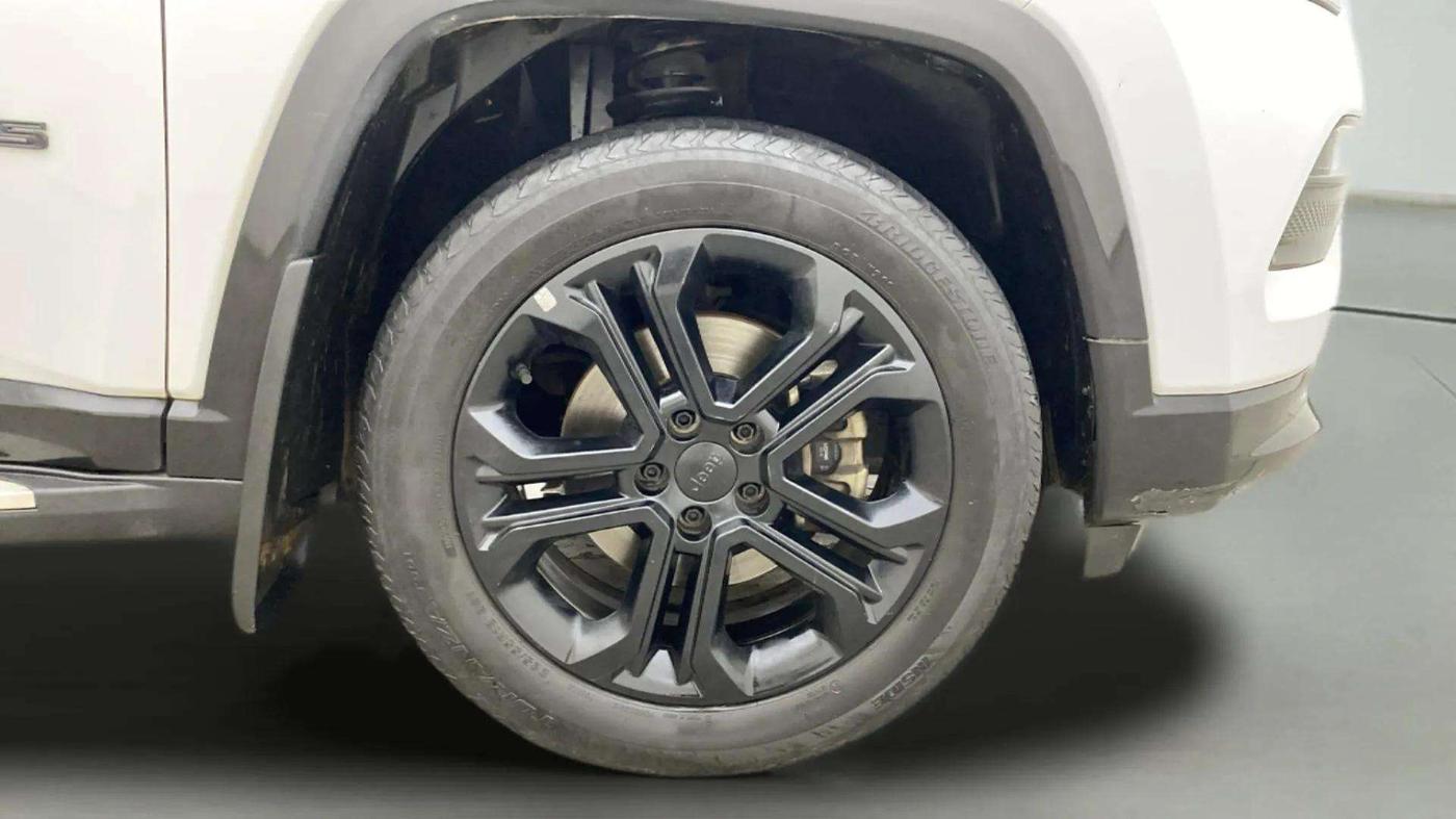 2022 Jeep Compass NIGHT EAGLE (O) 1.4 PETROL DCT, Petrol, Automatic, 47,953 km, Right Front Wheel