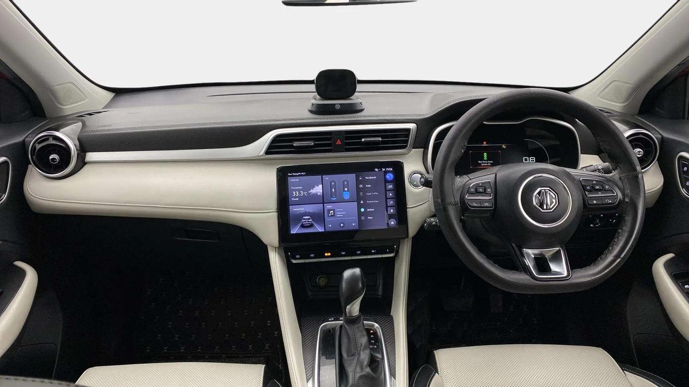 2022 MG ASTOR SAVVY 1.5 CVT, Petrol, Automatic, 44,753 km, Dashboard