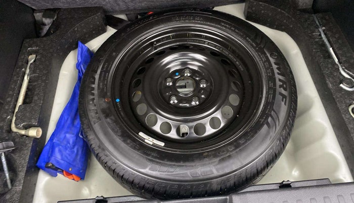 2022 Maruti BREZZA VXI AT SMART HYBRID, Petrol, Automatic, 64,336 km, Spare Tyre