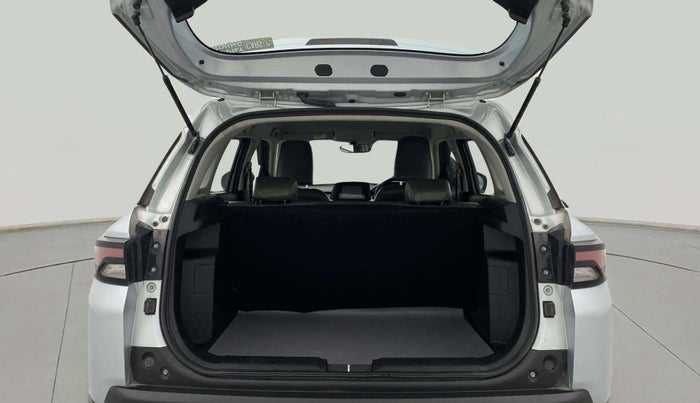 2022 Maruti BREZZA VXI AT SMART HYBRID, Petrol, Automatic, 64,336 km, Boot Open Zoomed View