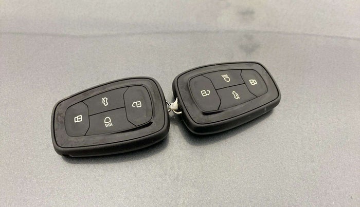 2022 Tata NEXON XZA PLUS DIESEL, Diesel, Automatic, 61,491 km, Key Close Up