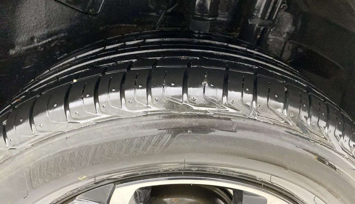 2022 Tata NEXON XZA PLUS DIESEL, Diesel, Automatic, 61,491 km, Left Rear Tyre Tread