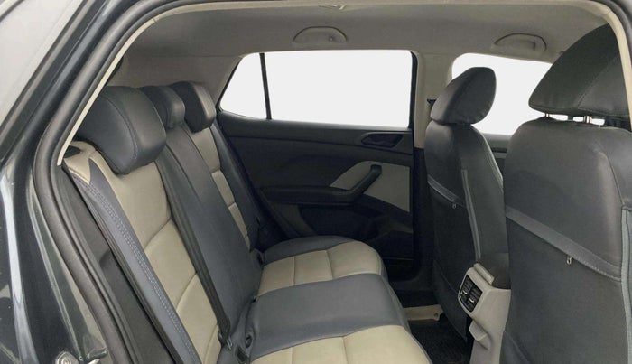 2021 Skoda KUSHAQ ACTIVE 1.0L TSI MT, Petrol, Manual, 54,983 km, Right Side Rear Door Cabin