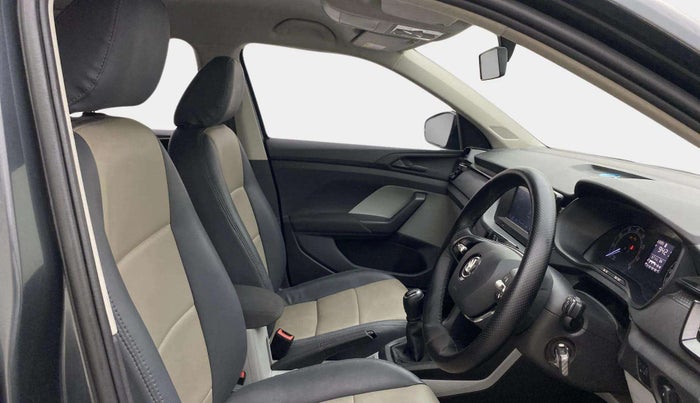 2021 Skoda KUSHAQ ACTIVE 1.0L TSI MT, Petrol, Manual, 54,983 km, Right Side Front Door Cabin