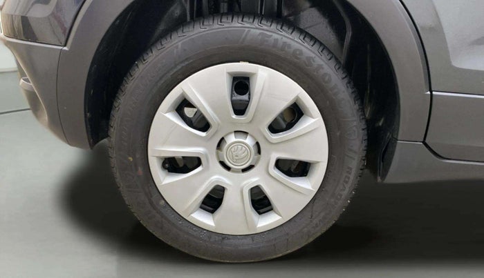2021 Skoda KUSHAQ ACTIVE 1.0L TSI MT, Petrol, Manual, 54,983 km, Right Rear Wheel