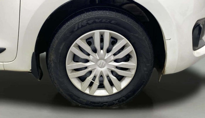 2022 Maruti Swift VXI AMT, Petrol, Automatic, 31,378 km, Right Front Wheel