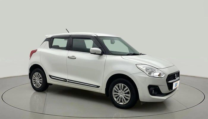 2022 Maruti Swift VXI AMT, Petrol, Automatic, 31,378 km, Right Front Diagonal