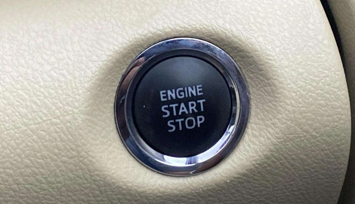 2018 Toyota YARIS V CVT, Petrol, Automatic, 29,977 km, Keyless Start/ Stop Button