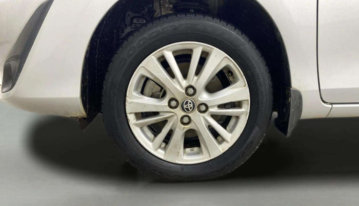 2018 Toyota YARIS V CVT, Petrol, Automatic, 29,977 km, Left Front Wheel