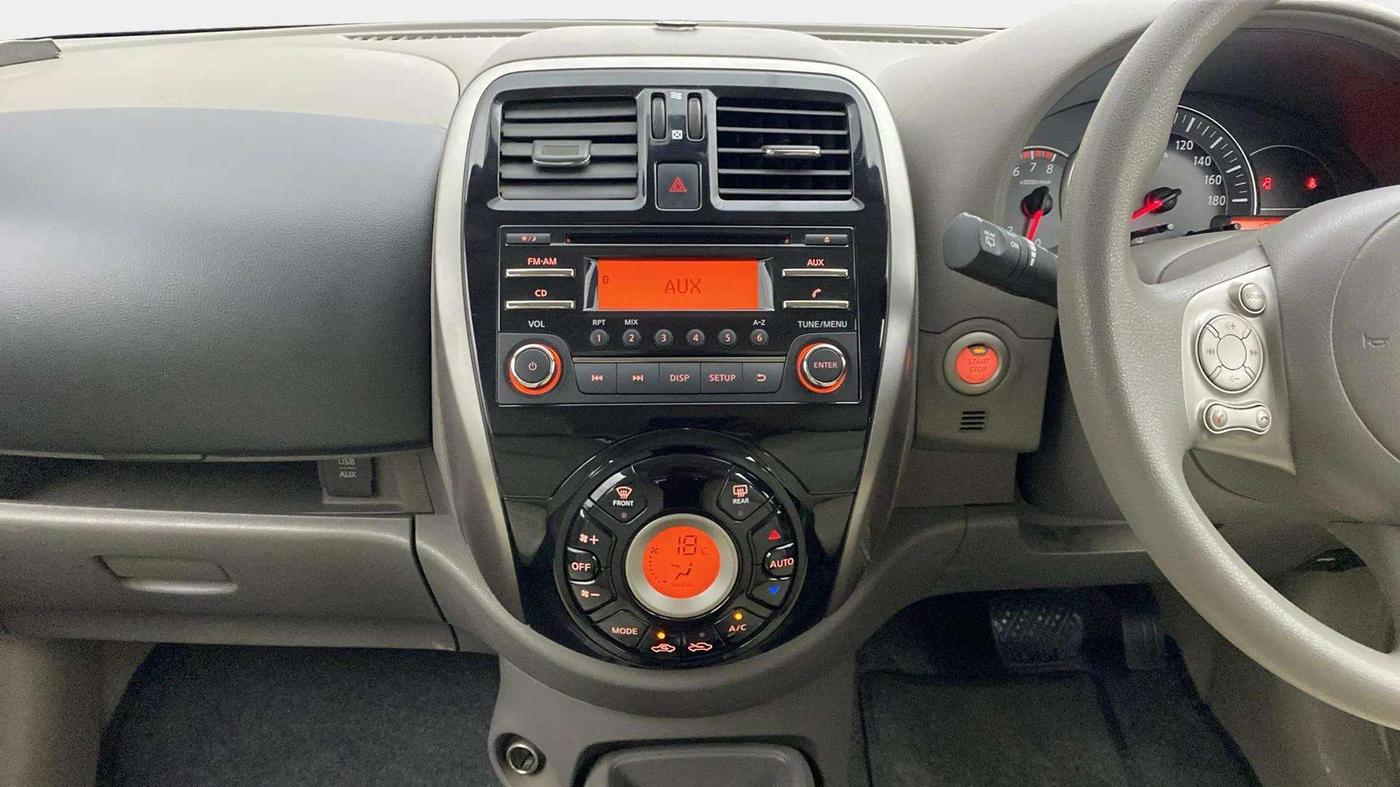 2014 Nissan Micra XV CVT, Petrol, Automatic, 51,408 km, Air Conditioner