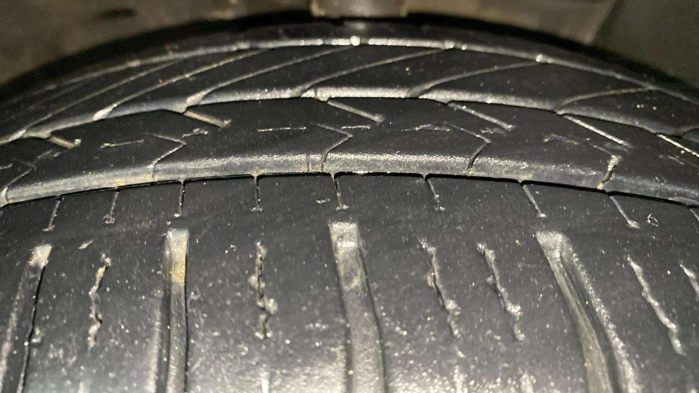 2014 Nissan Micra XV CVT, Petrol, Automatic, 51,408 km, Right Front Tyre Tread