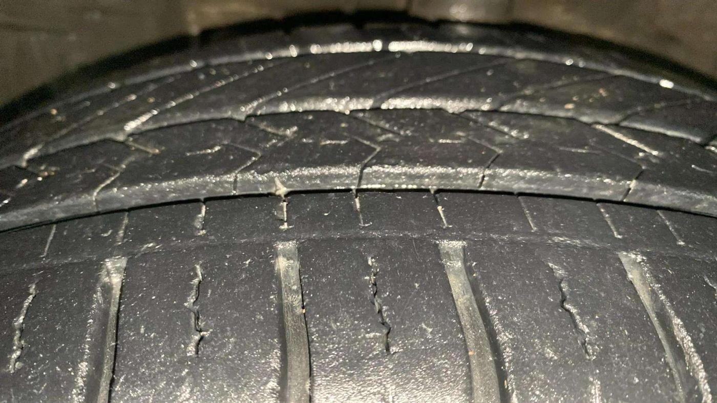 2014 Nissan Micra XV CVT, Petrol, Automatic, 51,408 km, Left Front Tyre Tread