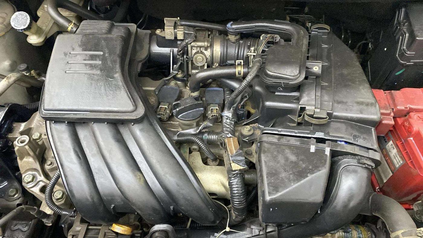 2014 Nissan Micra XV CVT, Petrol, Automatic, 51,408 km, Engine View
