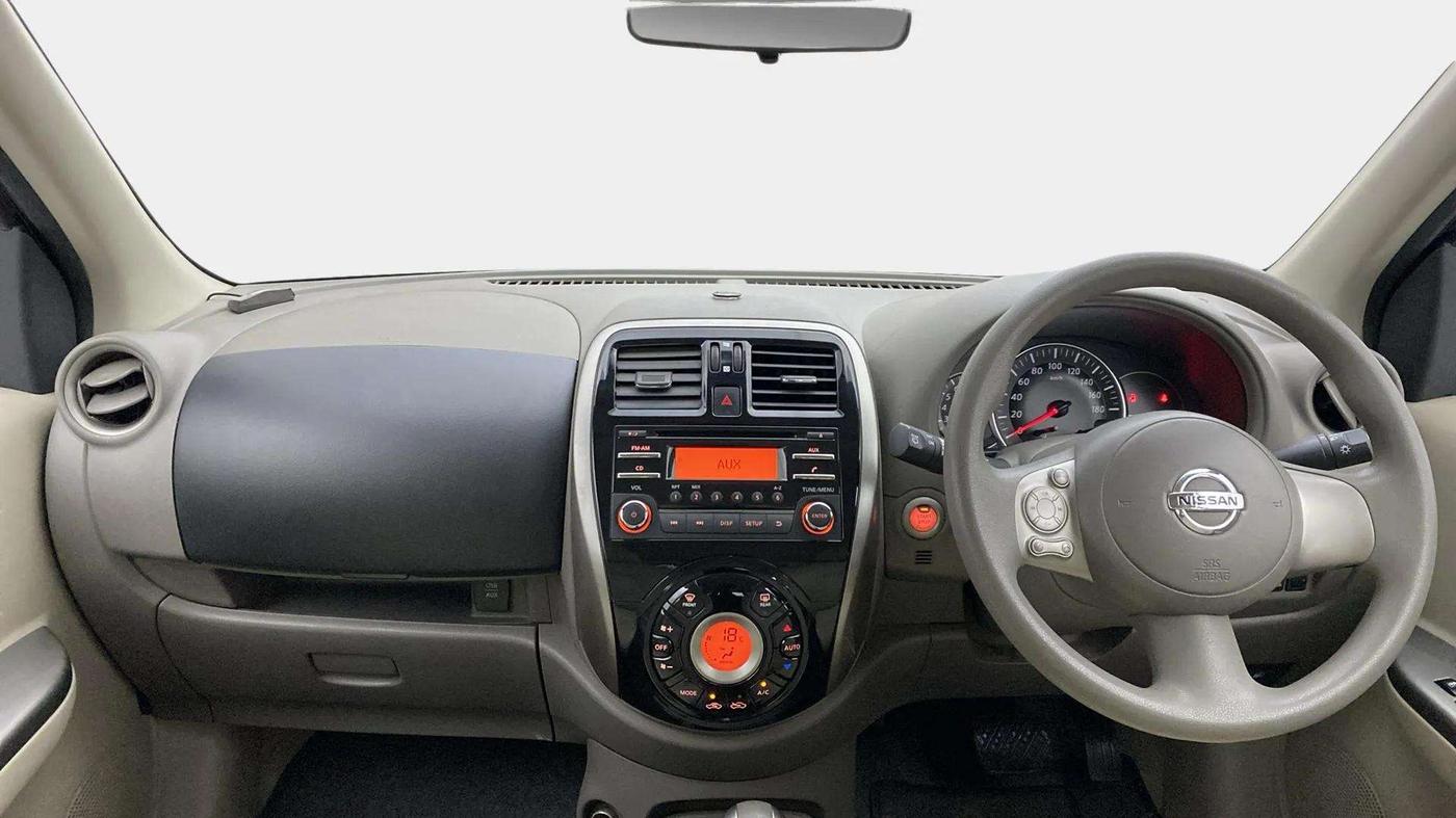 2014 Nissan Micra XV CVT, Petrol, Automatic, 51,408 km, Dashboard