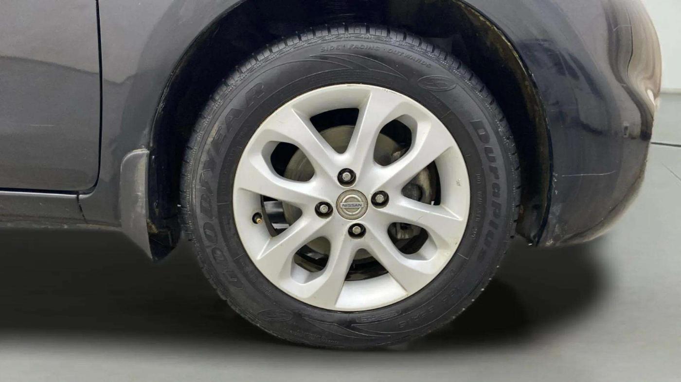 2014 Nissan Micra XV CVT, Petrol, Automatic, 51,408 km, Right Front Wheel