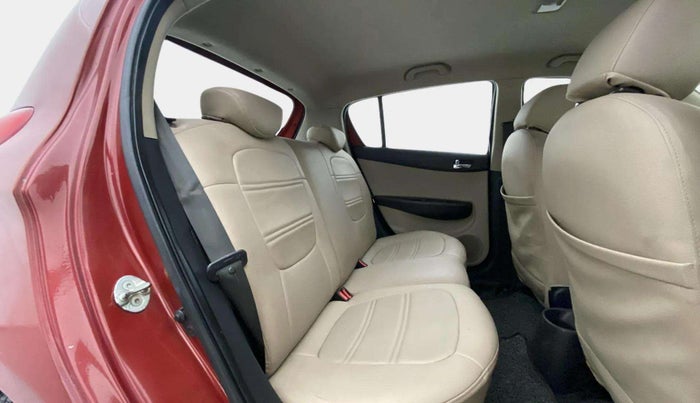 2012 Hyundai i20 SPORTZ 1.2, Petrol, Manual, 54,943 km, Right Side Rear Door Cabin