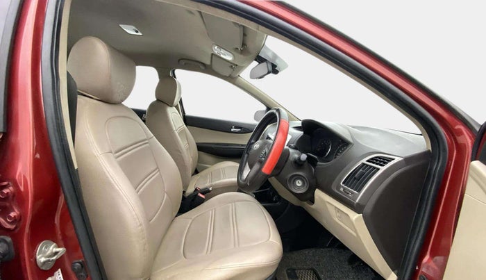 2012 Hyundai i20 SPORTZ 1.2, Petrol, Manual, 54,943 km, Right Side Front Door Cabin