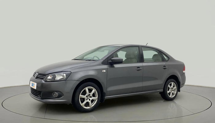 2014 Volkswagen Vento HIGHLINE 1.6 MPI, Petrol, Manual, 61,065 km, Left Front Diagonal