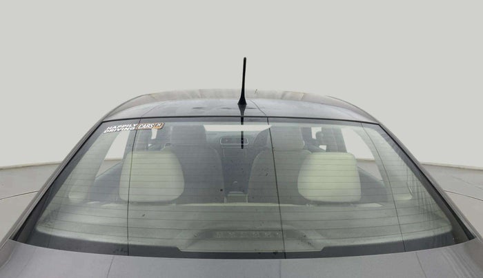 2014 Volkswagen Vento HIGHLINE 1.6 MPI, Petrol, Manual, 61,065 km, Rear Windshield