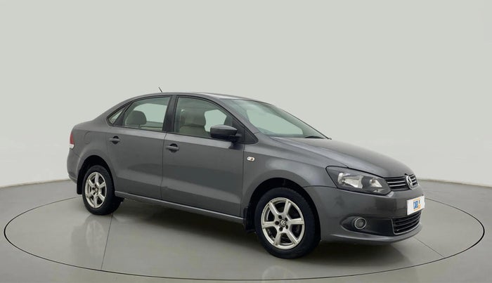 2014 Volkswagen Vento HIGHLINE 1.6 MPI, Petrol, Manual, 61,065 km, Right Front Diagonal