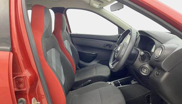 2022 Renault Kwid RXT 1.0 AMT, Petrol, Automatic, 11,633 km, Right Side Front Door Cabin