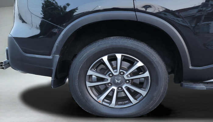 2023 Mahindra SCORPIO-N Z8 L DIESEL MT 2WD 7 STR, Diesel, Manual, 79,734 km, Right Rear Wheel