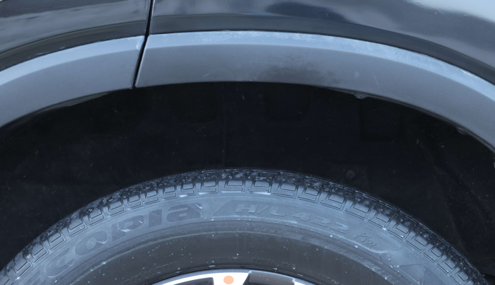2023 Mahindra SCORPIO-N Z8 L DIESEL MT 2WD 7 STR, Diesel, Manual, 79,734 km, Left Rear Tyre Tread