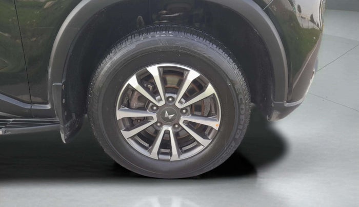 2023 Mahindra SCORPIO-N Z8 L DIESEL MT 2WD 7 STR, Diesel, Manual, 79,734 km, Right Front Wheel