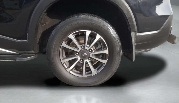 2023 Mahindra SCORPIO-N Z8 L DIESEL MT 2WD 7 STR, Diesel, Manual, 79,734 km, Left Rear Wheel